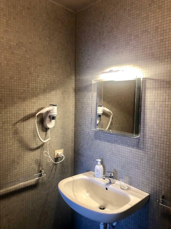 Artelago Blu Studio Baveno Bagian luar foto